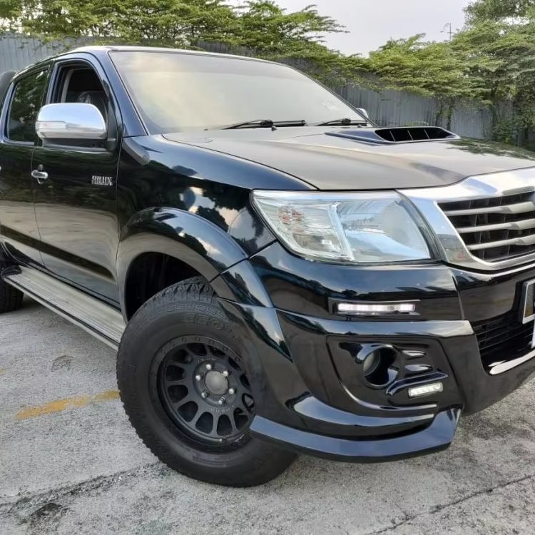 2024 AFFORDABLE PRICE for 2019 2020 2015 HILUXX 2.5GTRD SPORT IVO PICKUP TRUCK Now on Sales